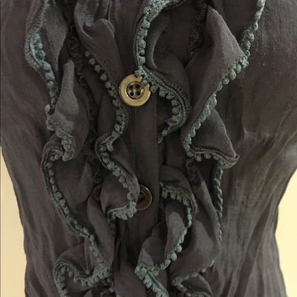 SALE 3 for $30 Ruffle Front Blouse - Picture 3 of 4